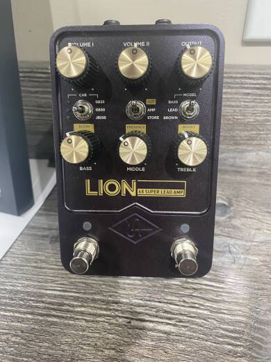 Universal Audio UAFX Lion '68 Super Lead Amp Pedal